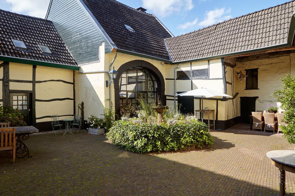Boutique Hotel Bonjour Gronsveld Экстерьер фото